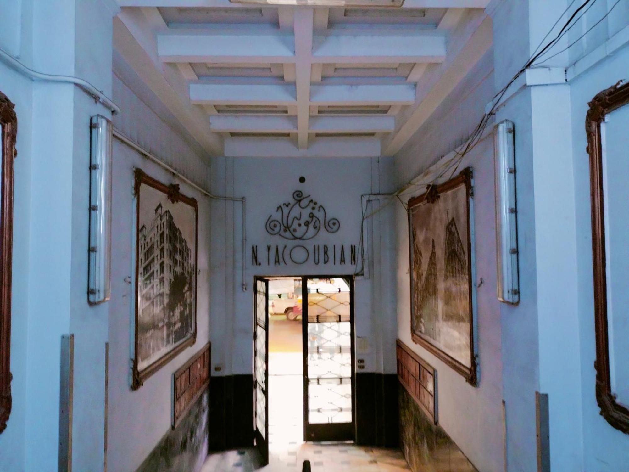 Royal Apartment In Talaat Harb Downtown Cairo Exterior photo